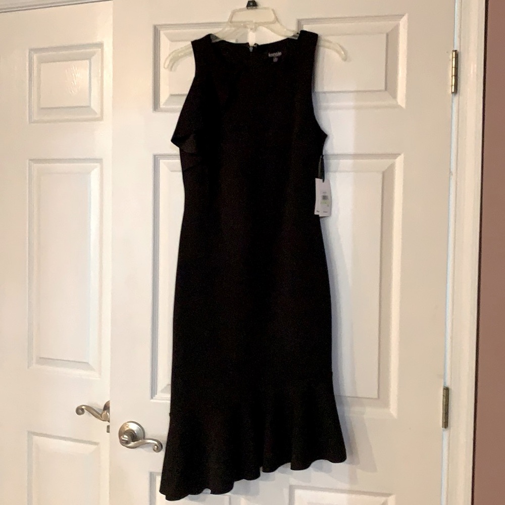 Black Kenzie dress - size 4 - MWT